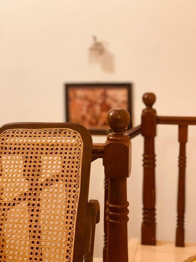 The Tourist Balcony Apartment Negombo Bagian luar foto