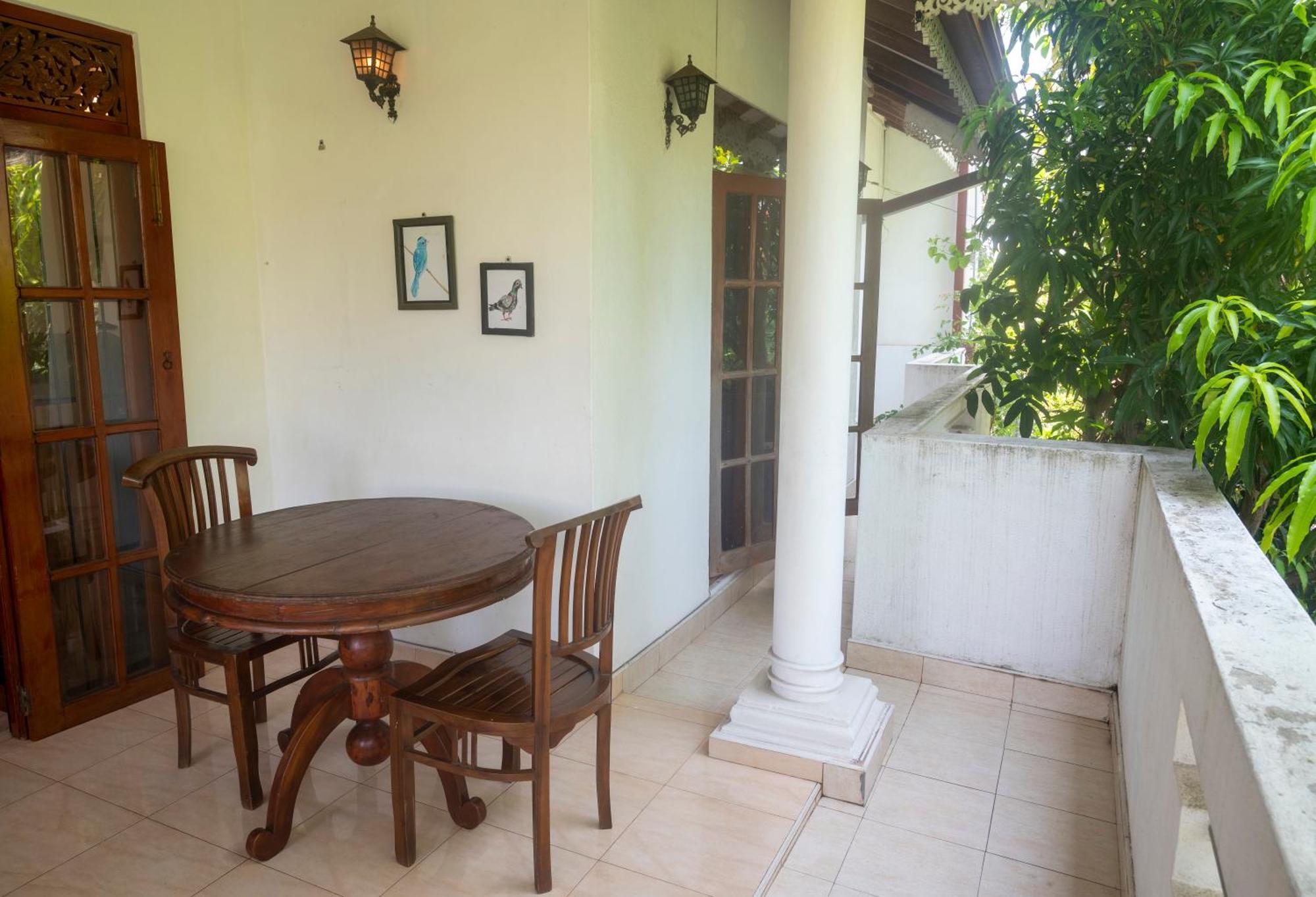 The Tourist Balcony Apartment Negombo Bagian luar foto